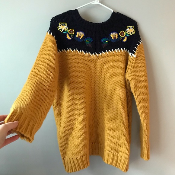 Zara Sweaters - Zara oversized knit chunky sweater